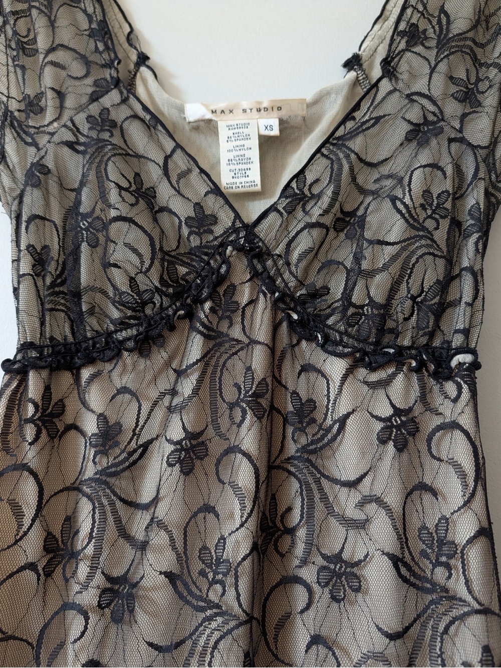 Max Studio Black Lace Overlay Nude/Tan Chemise Slip - Picture 4 of 7